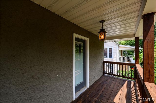 7242 Moller Avenue, Maplewood, MO 63143