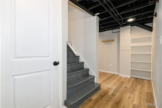 7242 Moller Avenue, Maplewood, MO 63143