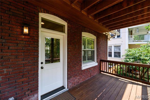 7242 Moller Avenue, Maplewood, MO 63143