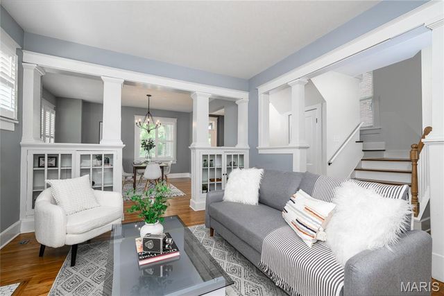 7242 Moller Avenue, Maplewood, MO 63143