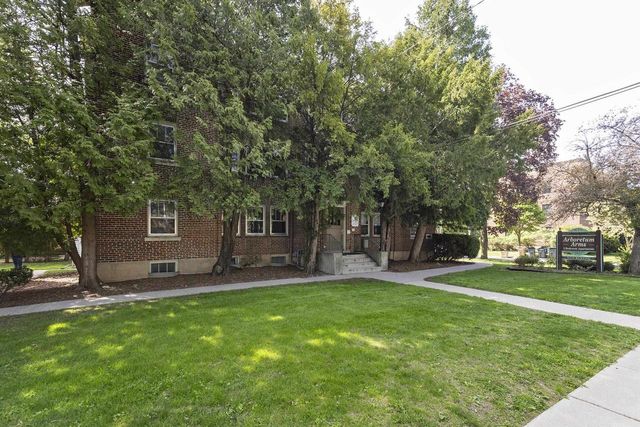 2821 Monroe Street, Madison, WI 53711
