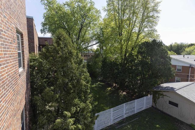 2821 Monroe Street, Madison, WI 53711