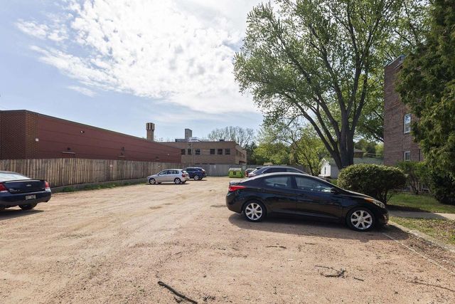 2821 Monroe Street, Madison, WI 53711