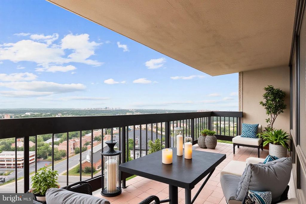 Image 32 of property listing at 3701 S GEORGE MASON DR #2111N, Falls Church, VA 22041