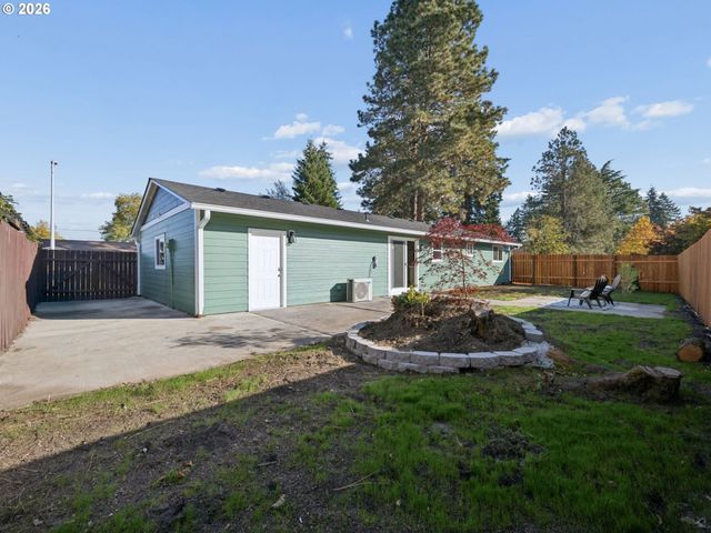 15532 Se LINCOLN St, Portland, OR 97233