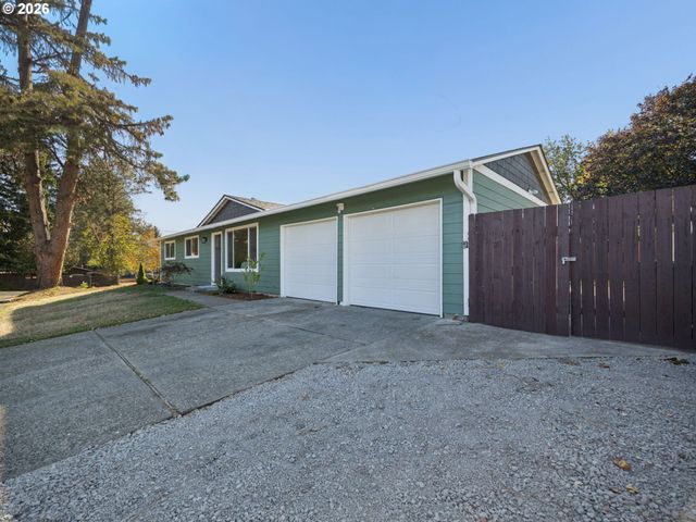 15532 Se LINCOLN St, Portland, OR 97233