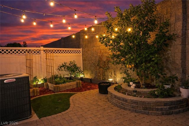 1628 Summer Blush Avenue, Las Vegas, NV 89183