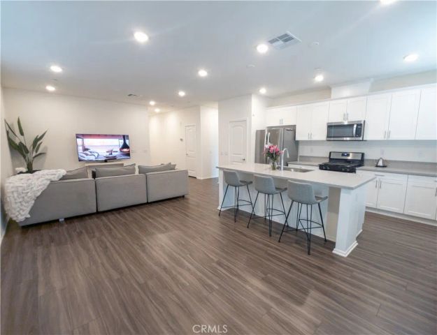 14583 Gulfstream, Moreno Valley, CA 92553