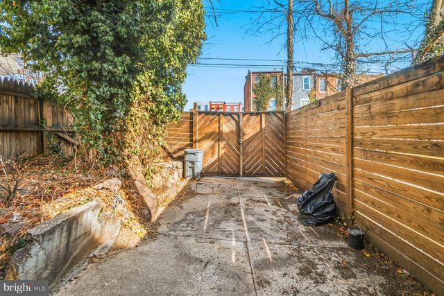 1530 GORSUCH AVE, Baltimore, MD 21218