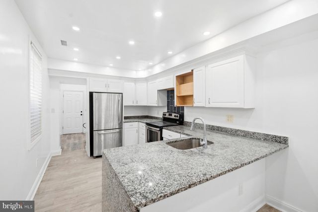 1530 GORSUCH AVE, Baltimore, MD 21218