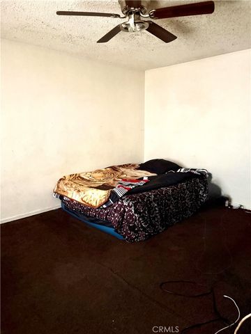 500 E Thornton Avenue, Hemet, CA 92543