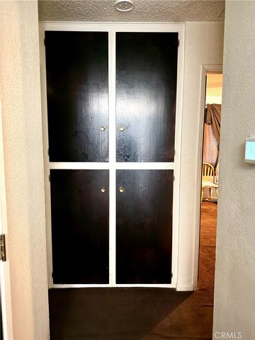 500 E Thornton Avenue, Hemet, CA 92543