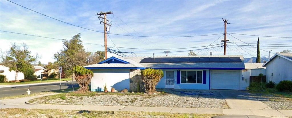 500 E Thornton Avenue, Hemet, CA 92543