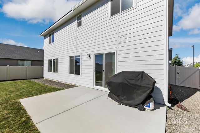 11097 Cart St, Caldwell, ID 83605