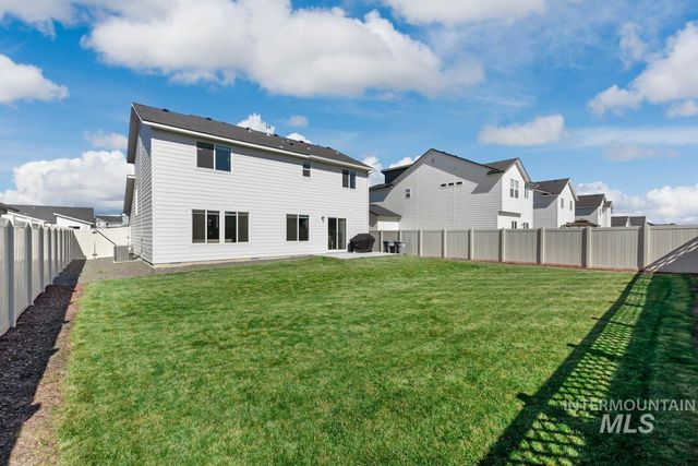 11097 Cart St, Caldwell, ID 83605