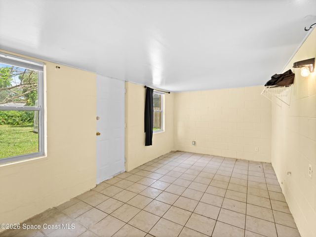 772 Antilles Road NE, Palm Bay, FL 32907