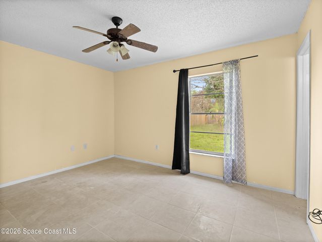 772 Antilles Road NE, Palm Bay, FL 32907