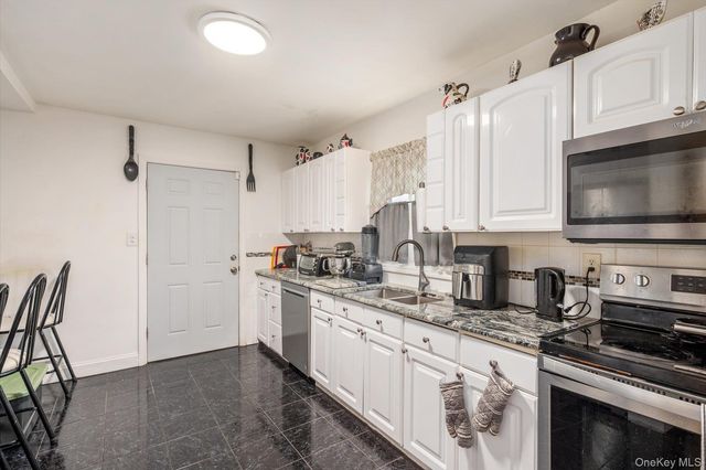188 Beechwood Avenue, Roosevelt, NY 11575