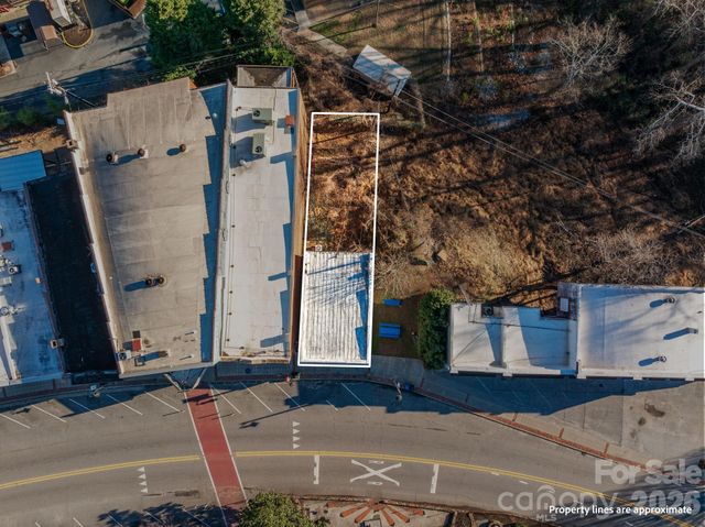 55 S Trade Street, Tryon, NC 28782