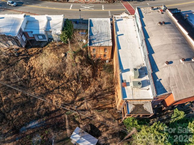 55 S Trade Street, Tryon, NC 28782