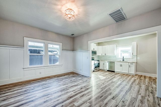 827 B Street, Fresno, CA 93706