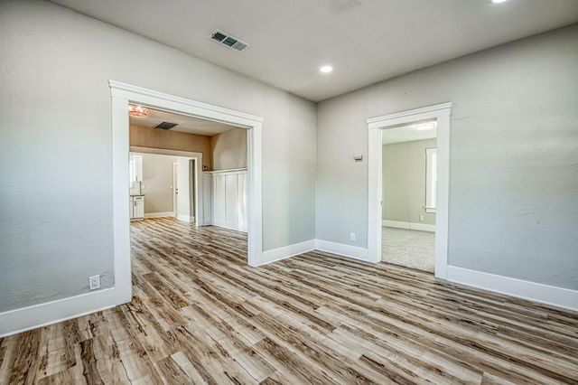 827 B Street, Fresno, CA 93706