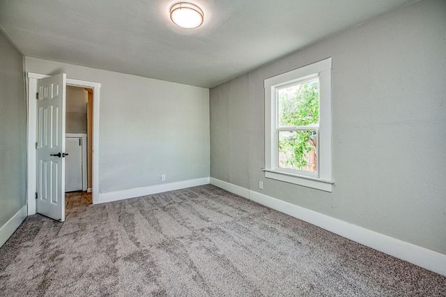 827 B Street, Fresno, CA 93706