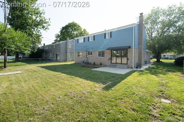 27426 Marshall Street, Southfield, MI 48076