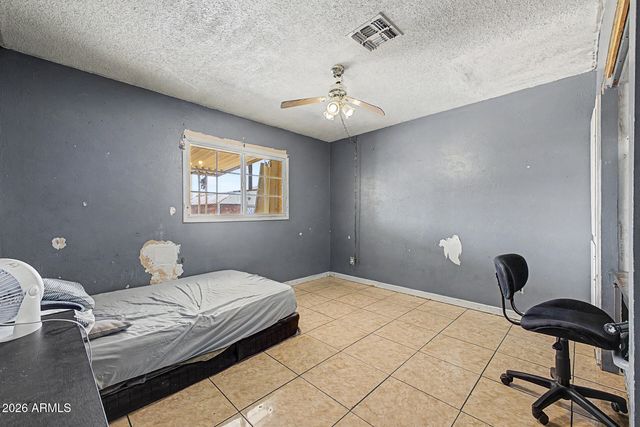 6909 W Wolf Street, Phoenix, AZ 85033