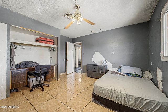 6909 W Wolf Street, Phoenix, AZ 85033