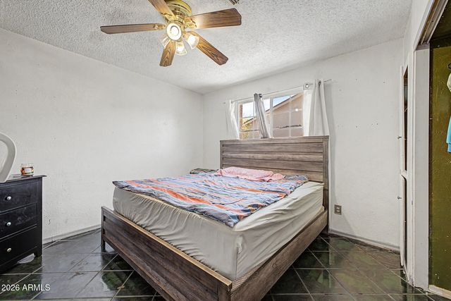6909 W Wolf Street, Phoenix, AZ 85033