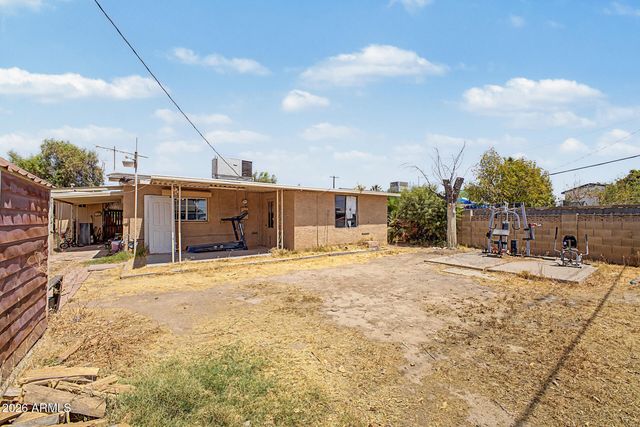 6909 W Wolf Street, Phoenix, AZ 85033