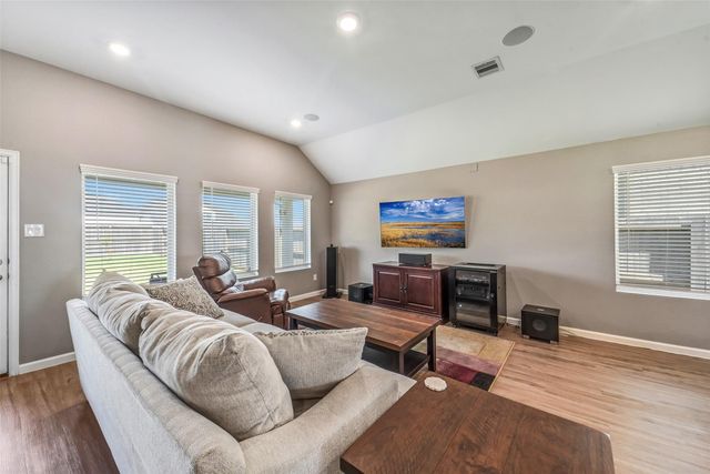 2450 Rosemary Sage Drive, Brookshire, TX 77423