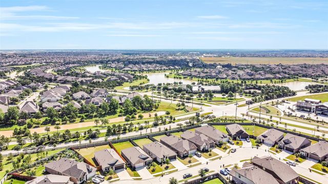 2450 Rosemary Sage Drive, Brookshire, TX 77423