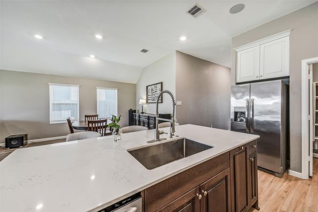2450 Rosemary Sage Drive, Brookshire, TX 77423