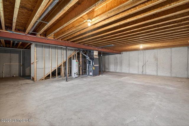 3212 Stony Farm Dr, Jeffersontown, KY 40299