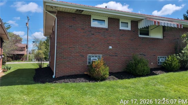 1011 Fourth St, Canonsburg, PA 15317