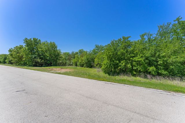 8801 Indian Knoll Trail, Keller, TX 76248