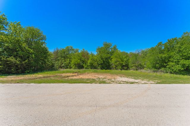 8801 Indian Knoll Trail, Keller, TX 76248