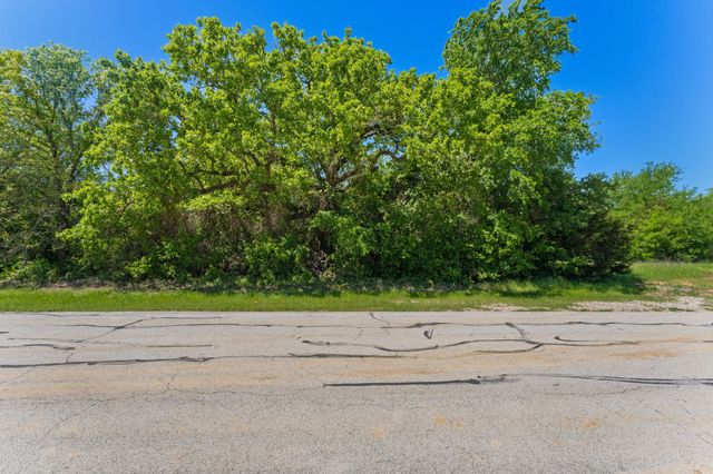 8801 Indian Knoll Trail, Keller, TX 76248