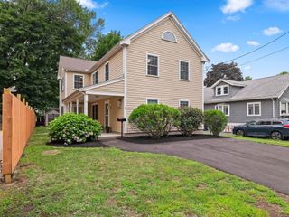 16 Ells Ave, Melrose, MA 02176