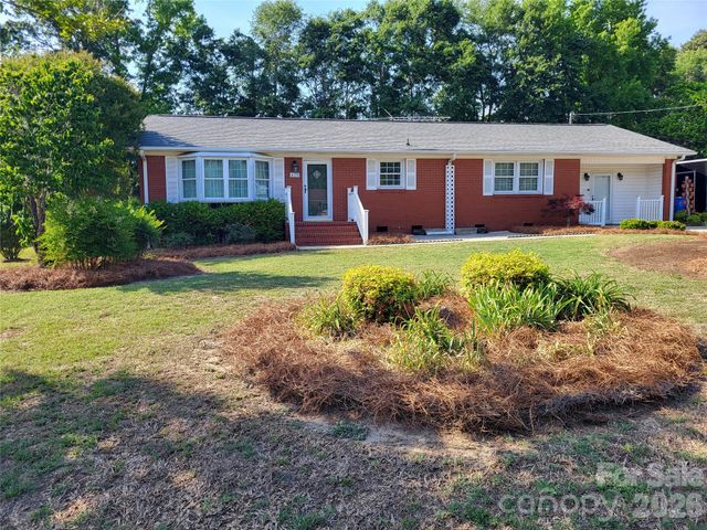 419 E Pigg Street, Pageland, SC 29728