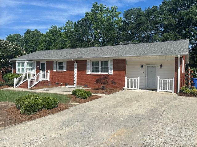 419 E Pigg Street, Pageland, SC 29728
