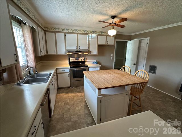 419 E Pigg Street, Pageland, SC 29728