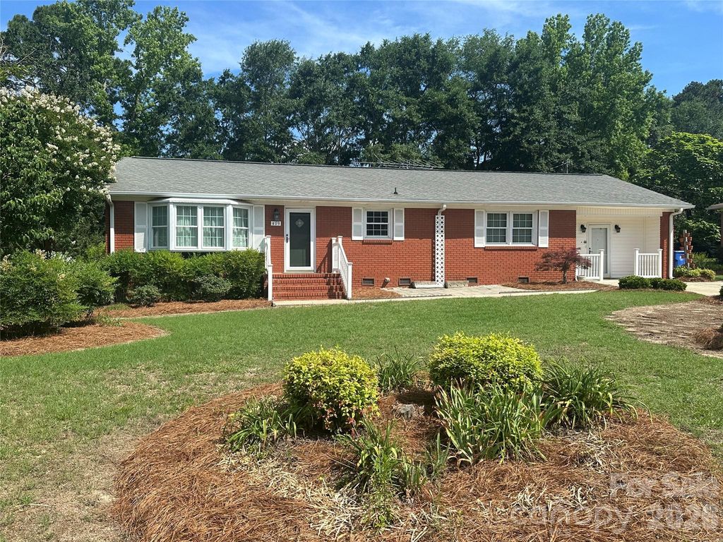 419 E Pigg Street, Pageland, SC 29728