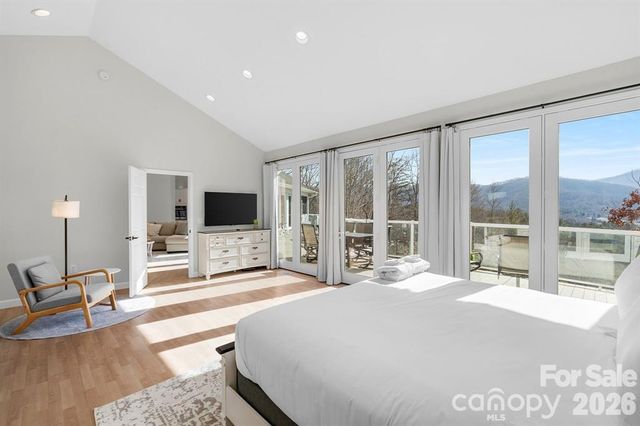 56 Great Horned Owl Road, Candler, NC 28715