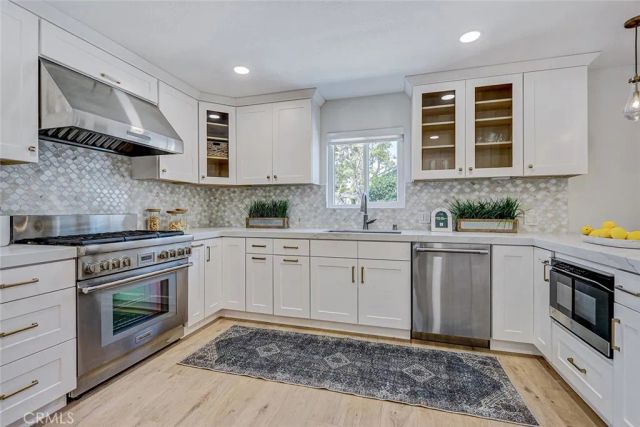 1801 Harriman Lane, Redondo Beach, CA 90278