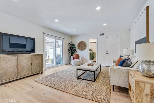 1801 Harriman Lane, Redondo Beach, CA 90278