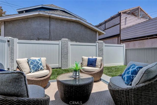 1801 Harriman Lane, Redondo Beach, CA 90278