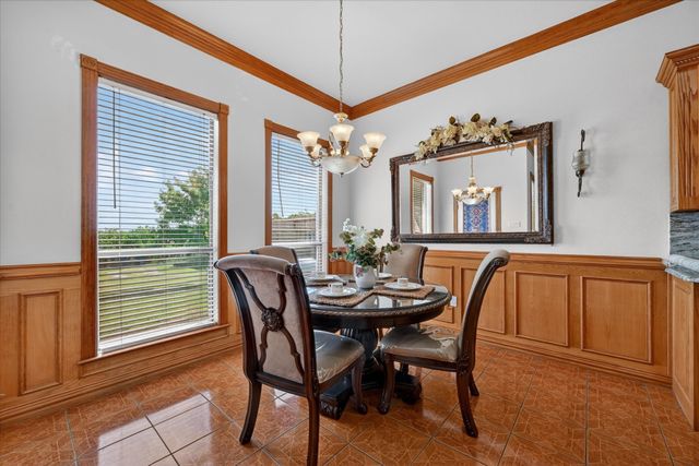 5530 N Interstate Highway 45, Ennis, TX 75119